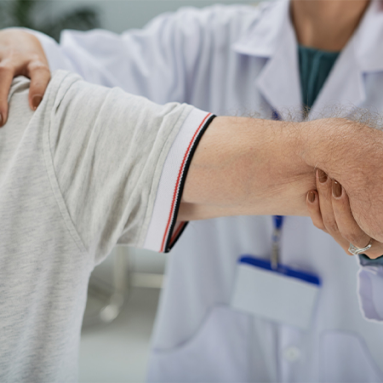 Stem Cell Treatment for Chronic Pain (1)